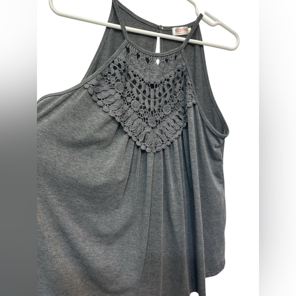 Bluetime Gray Sleeveless Lace Detail Tank Top NWOT - Picture 3 of 6